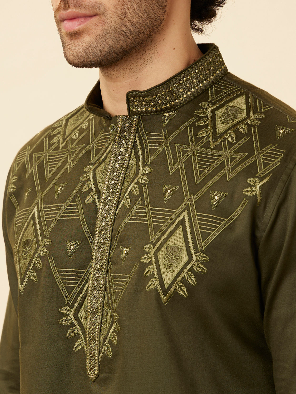 alt message - Manyavar Men Olive Green Wakanda Kurta Set image number 1